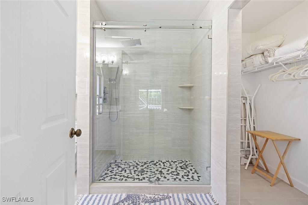 690 Amber Drive - Photo 12