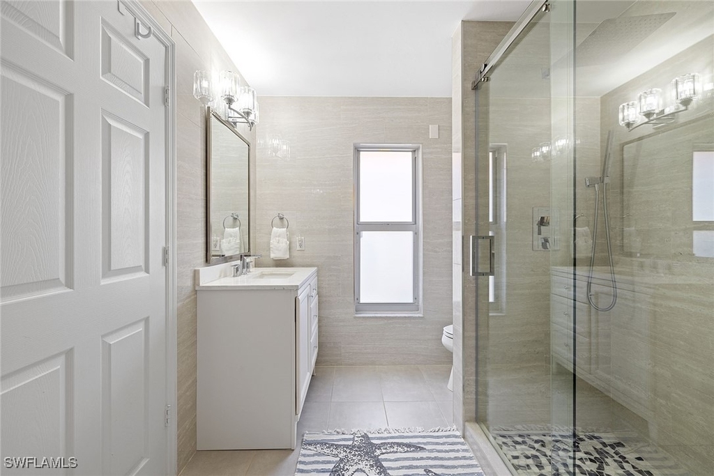 690 Amber Drive - Photo 13