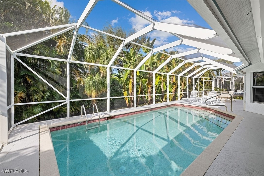 690 Amber Drive - Photo 21