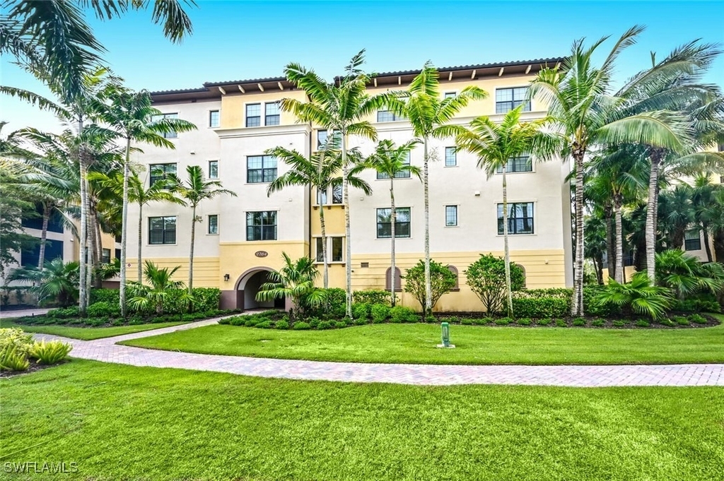 2764 Tiburon Boulevard E - Photo 45