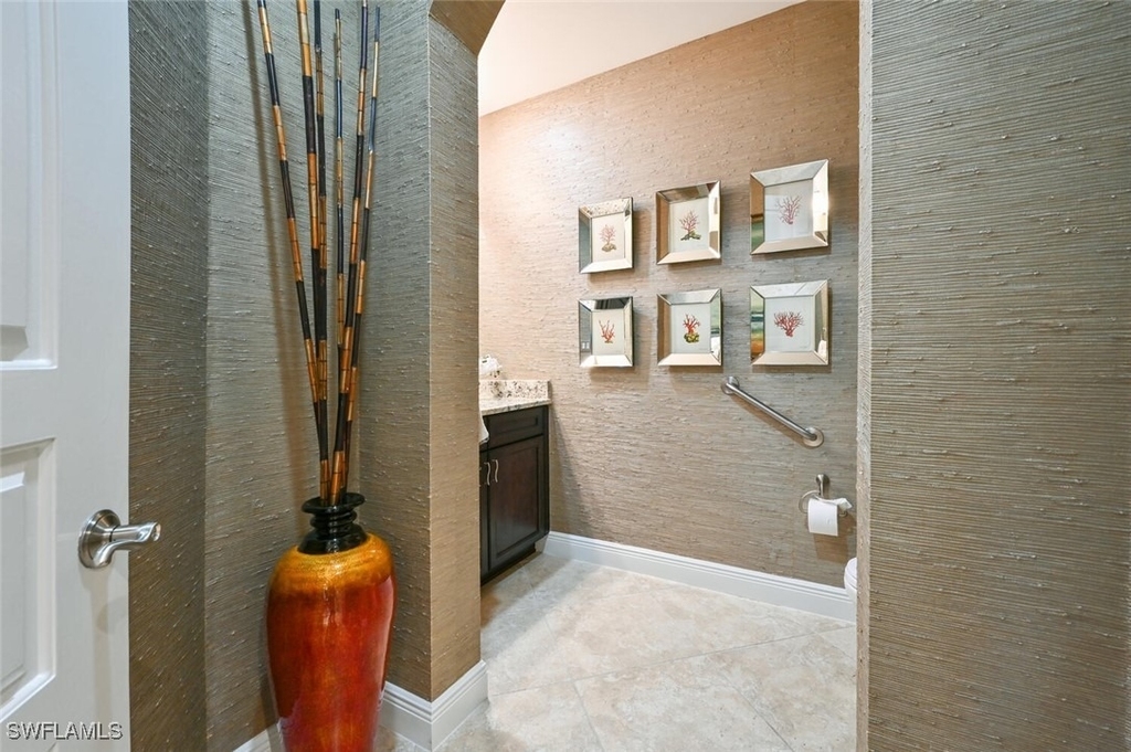 2764 Tiburon Boulevard E - Photo 33
