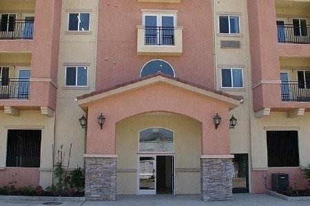 125 N Montebello Blvd - Photo 0