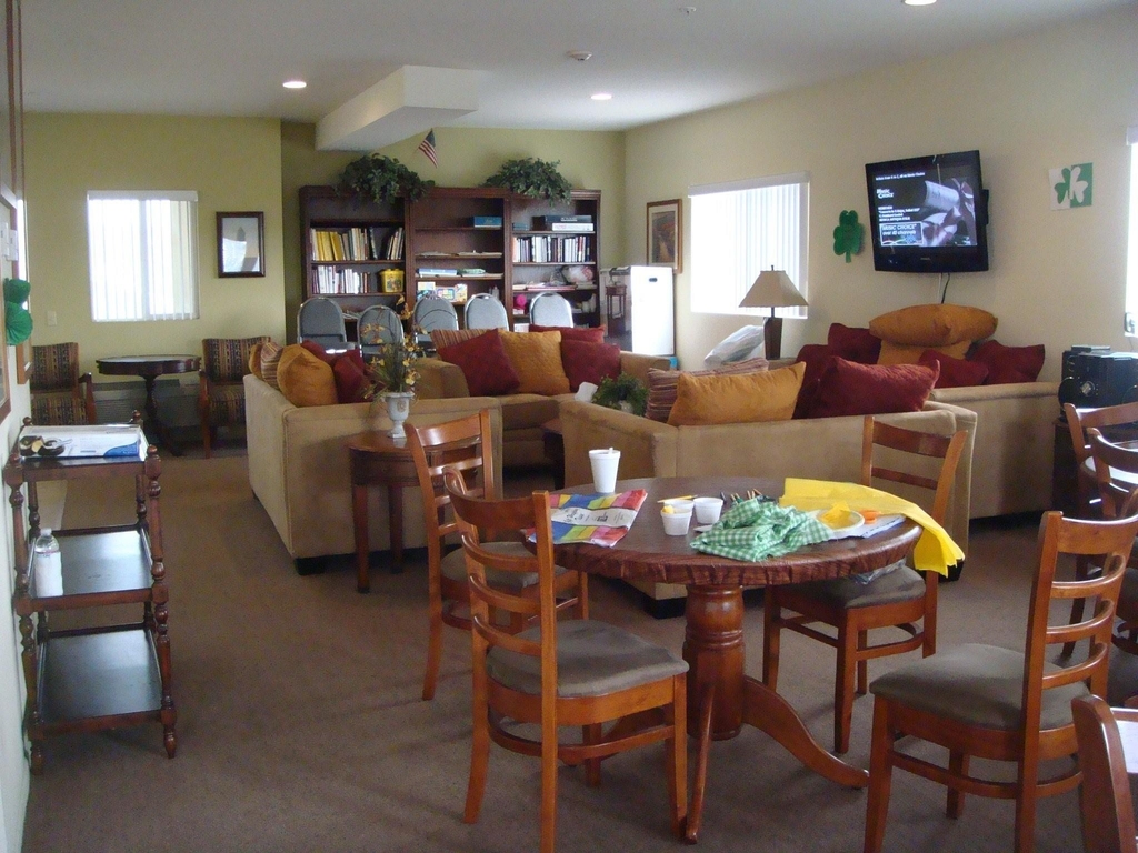 125 N Montebello Blvd - Photo 4