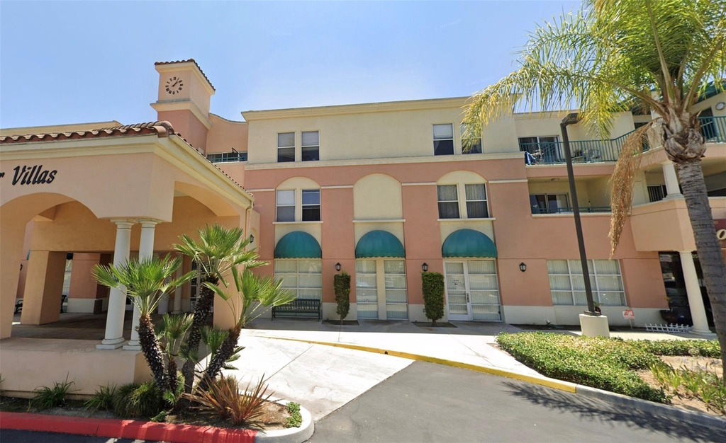 2051 W Whittier Blvd - Photo 4