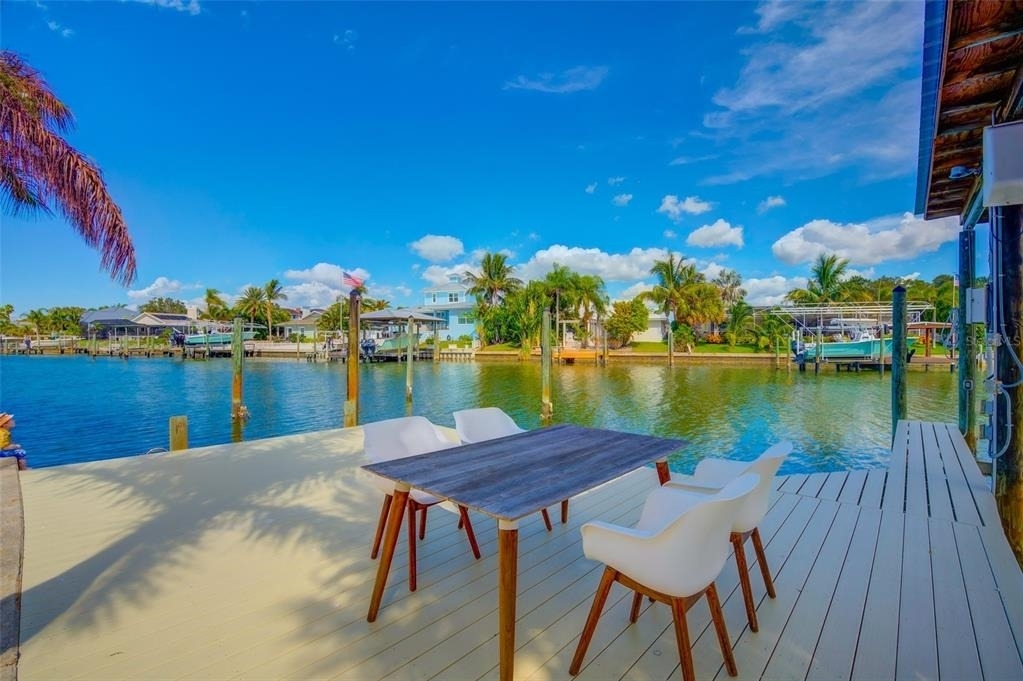807 Snug Island - Photo 42