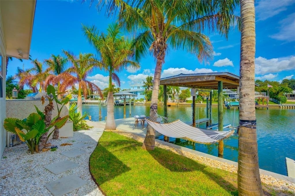807 Snug Island - Photo 43
