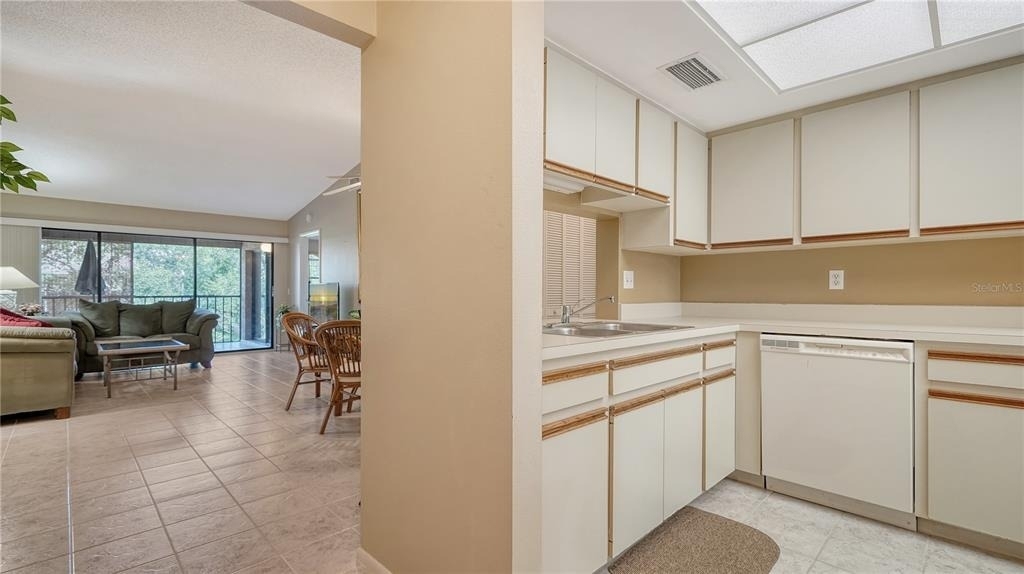 5649 Summer Side Lane - Photo 3