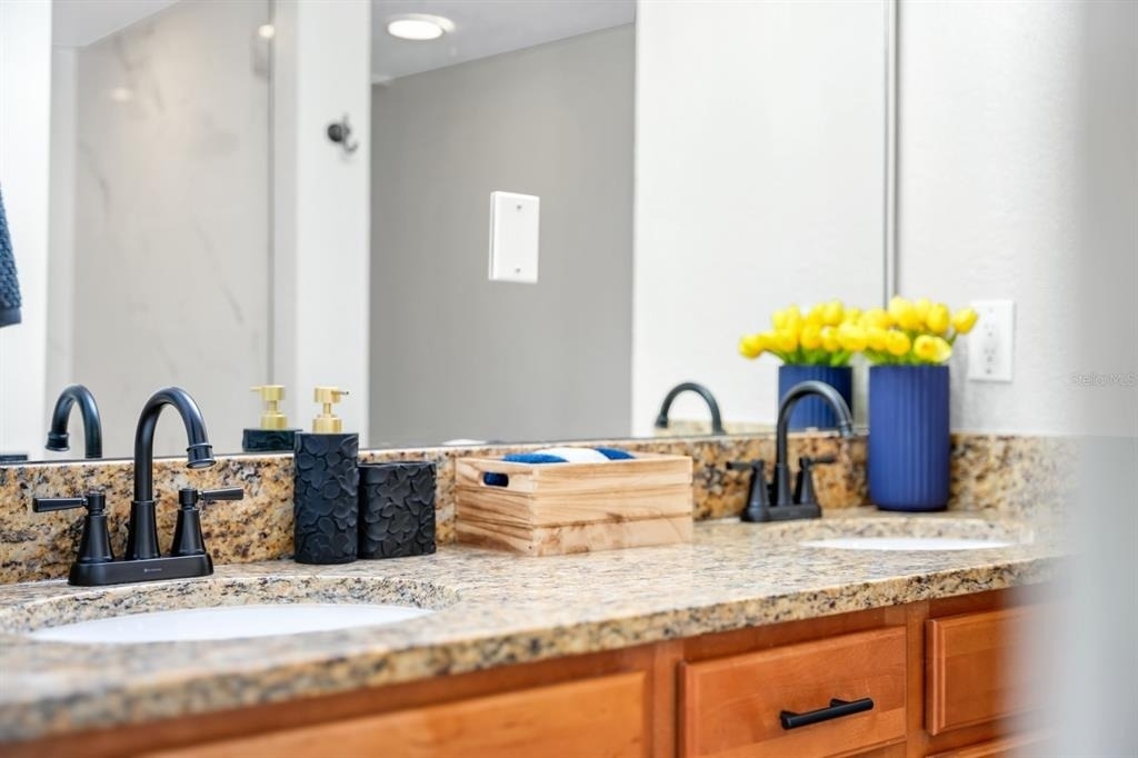 2954 Sadina Street - Photo 30