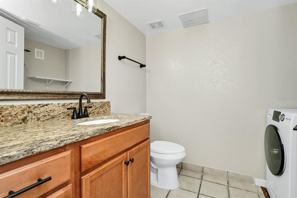 2954 Sadina Street - Photo 44