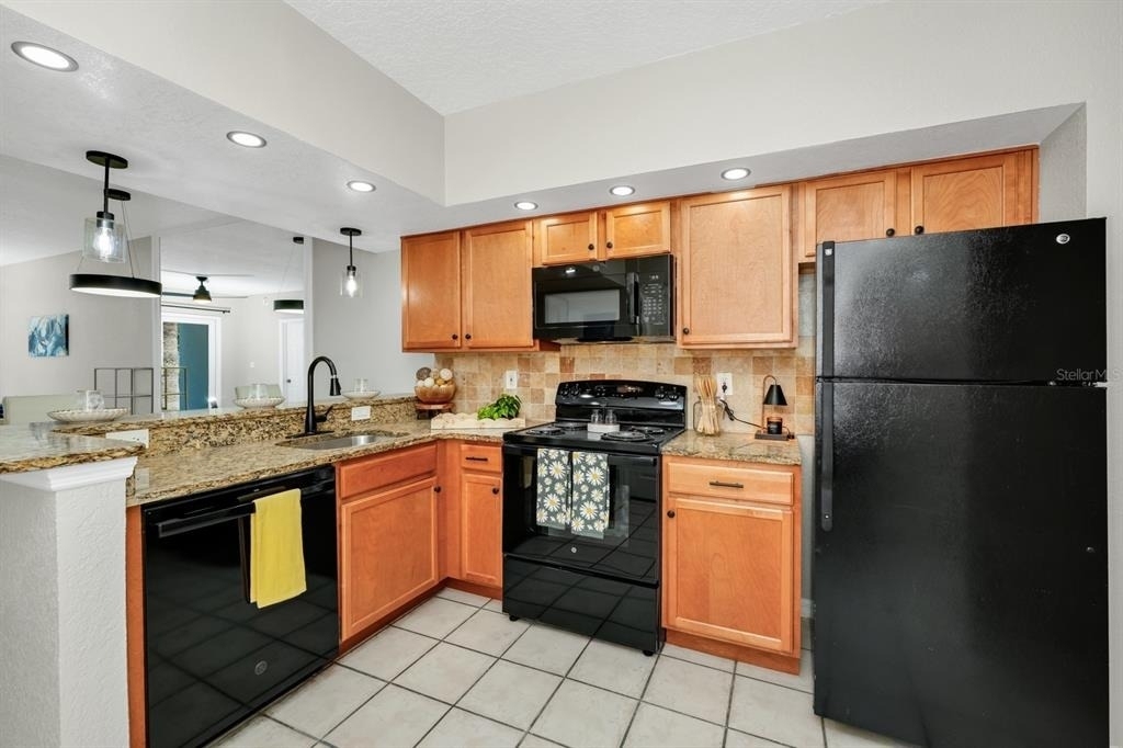2954 Sadina Street - Photo 20