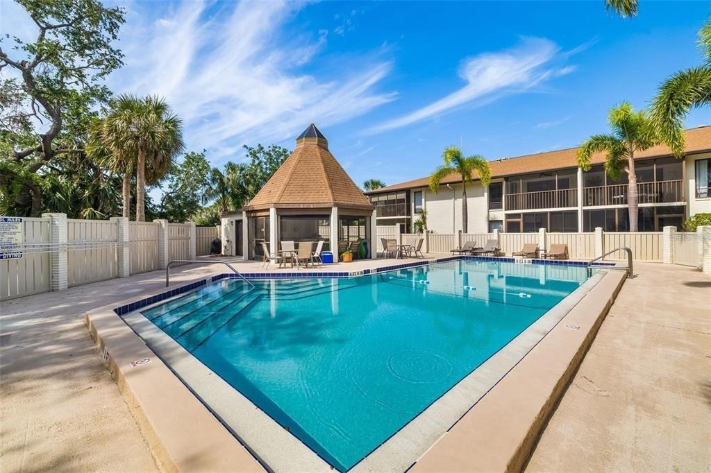 7201 Curtiss Avenue - Photo 38