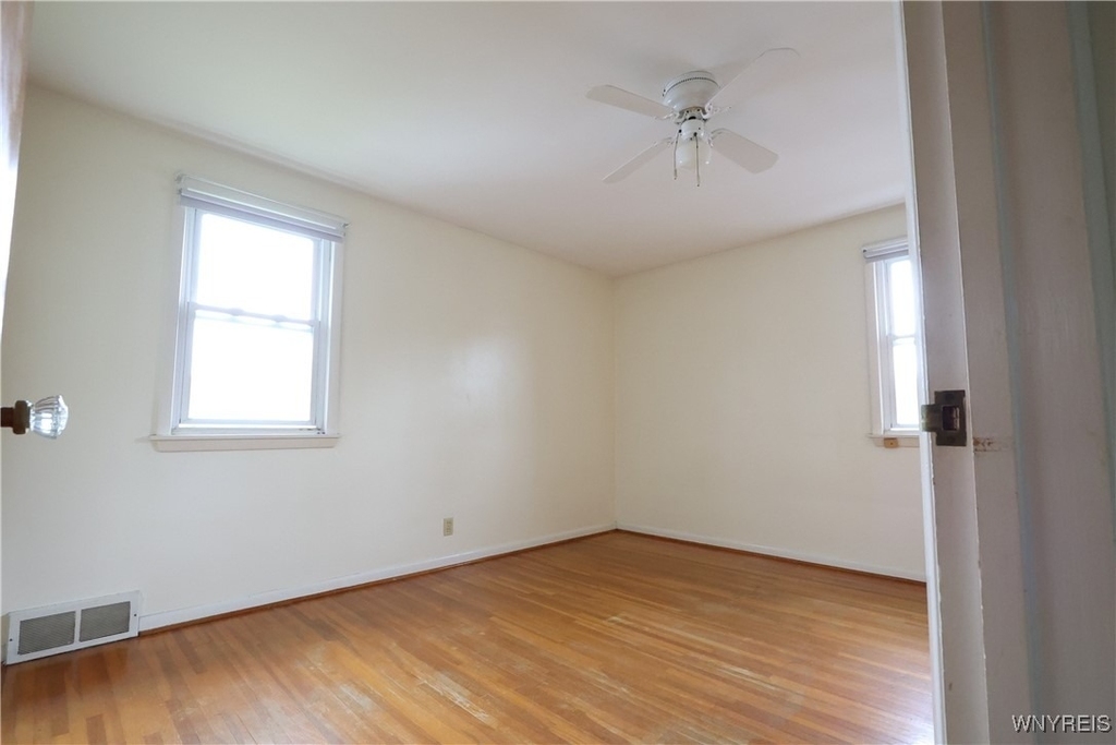 105 Fernald Avenue - Photo 0