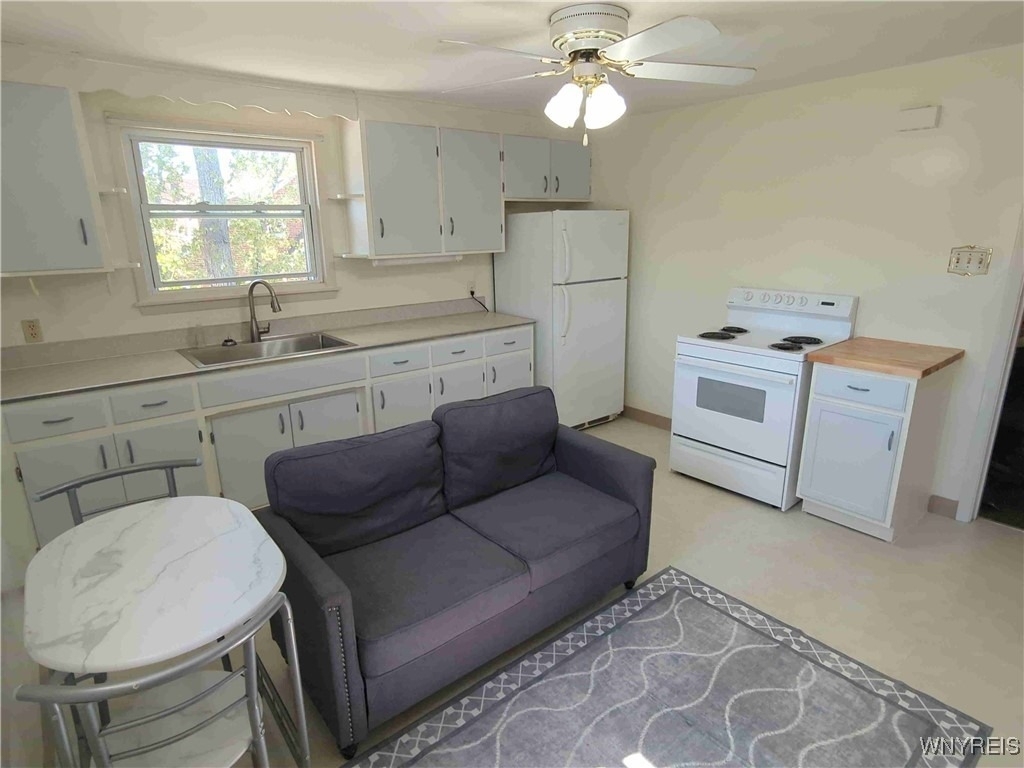 105 Fernald Avenue - Photo 2
