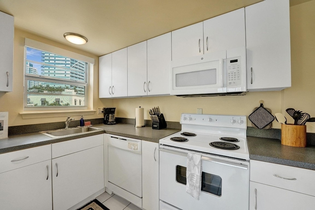 341 N Birch Road - Photo 15