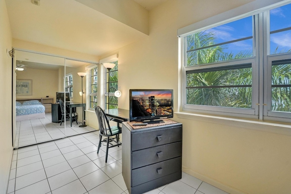 341 N Birch Road - Photo 17
