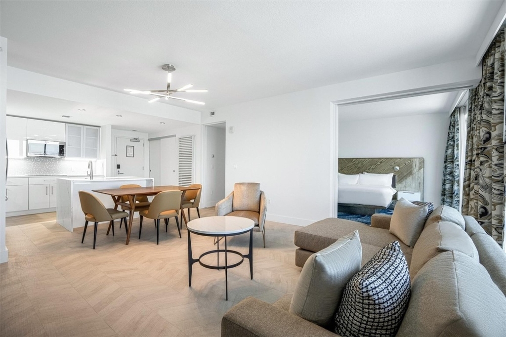 3101 Bayshore Drive - Photo 2