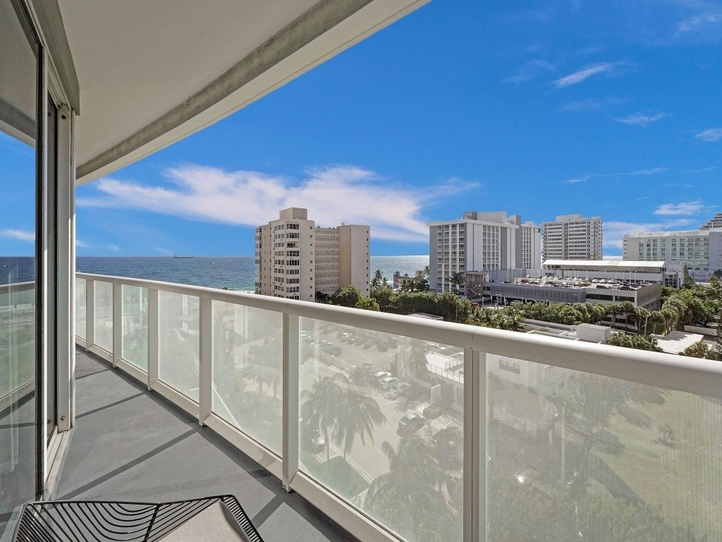 3101 Bayshore Drive - Photo 2