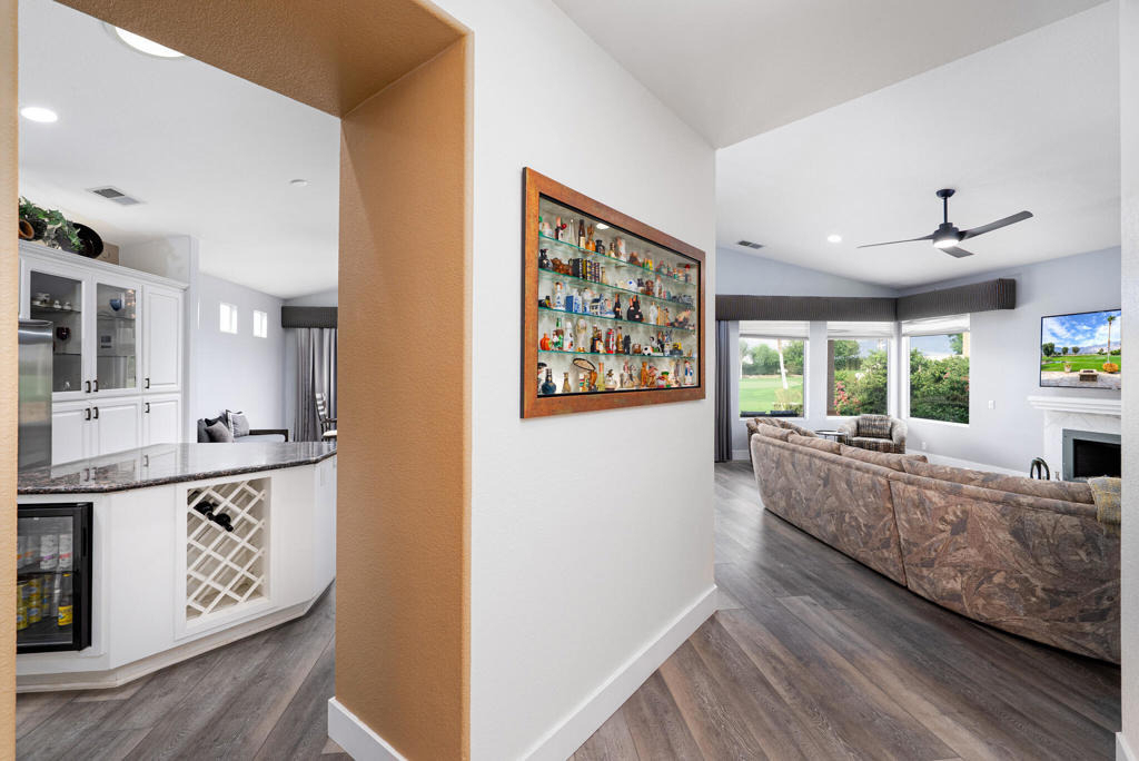 29581 W Laguna Drive - Photo 4