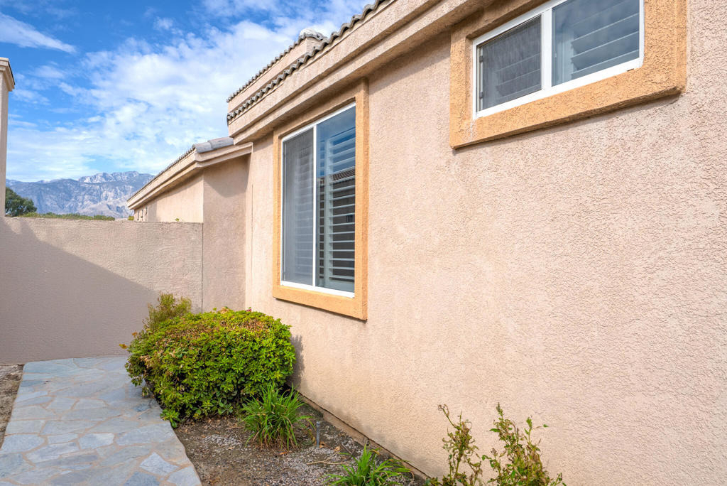 29581 W Laguna Drive - Photo 2