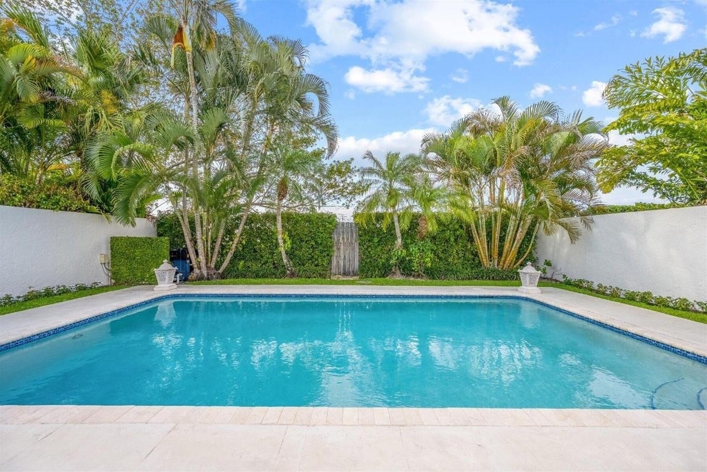 2443 Windsor Way Court - Photo 38
