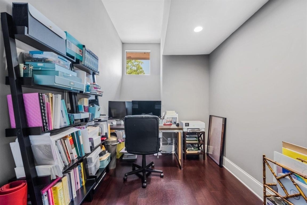 2443 Windsor Way Court - Photo 36