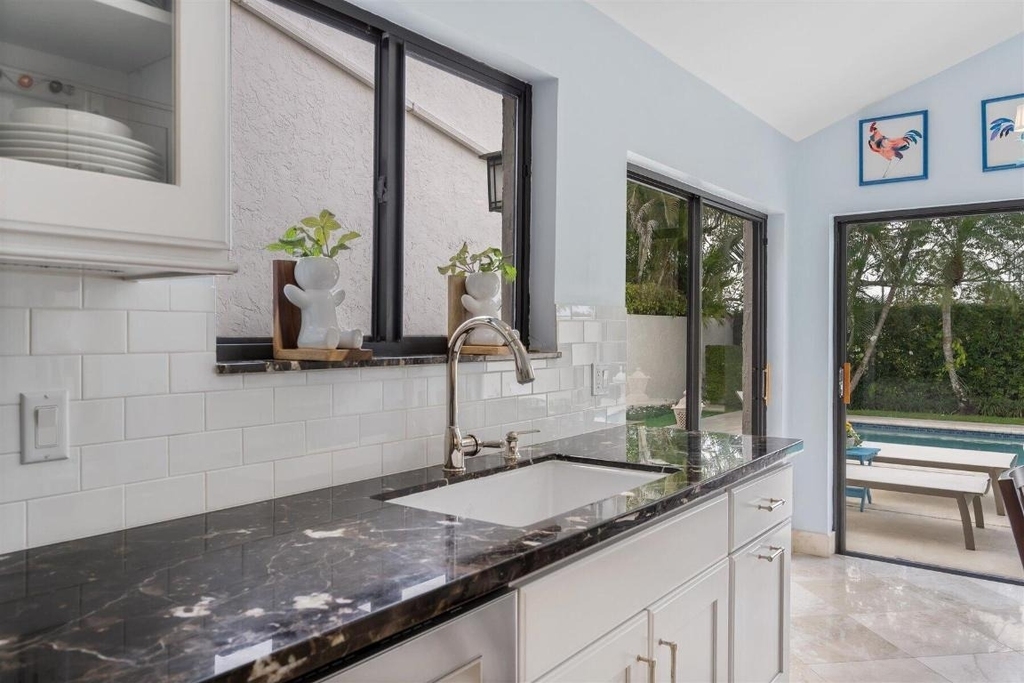 2443 Windsor Way Court - Photo 18