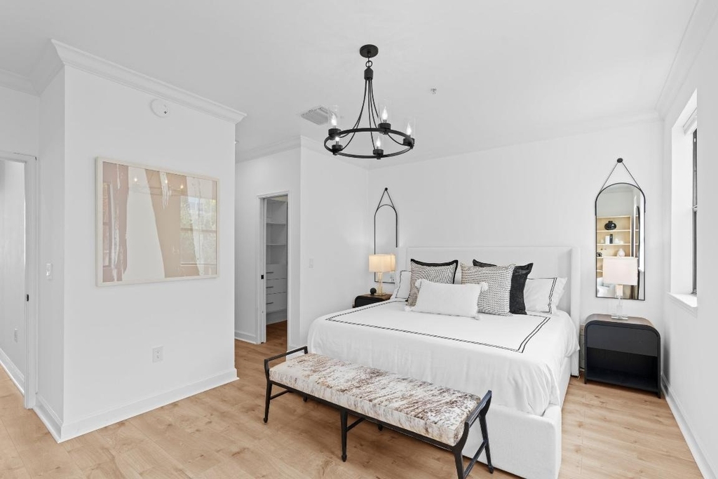 687 Hibiscus Street - Photo 16