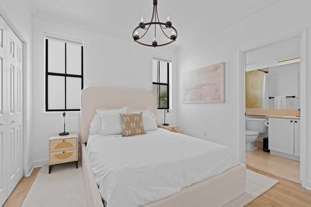 687 Hibiscus Street - Photo 24