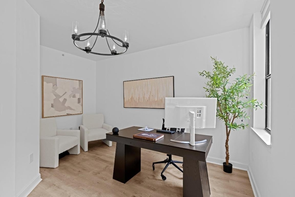 687 Hibiscus Street - Photo 14