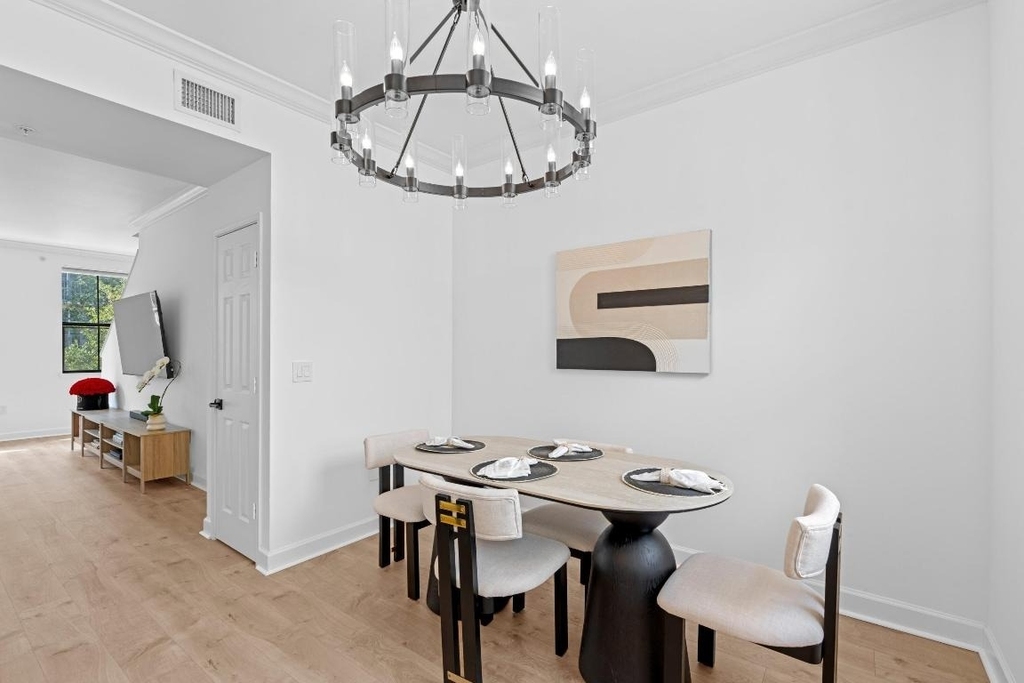 687 Hibiscus Street - Photo 7