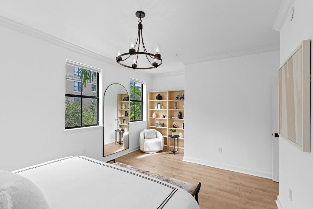 687 Hibiscus Street - Photo 19