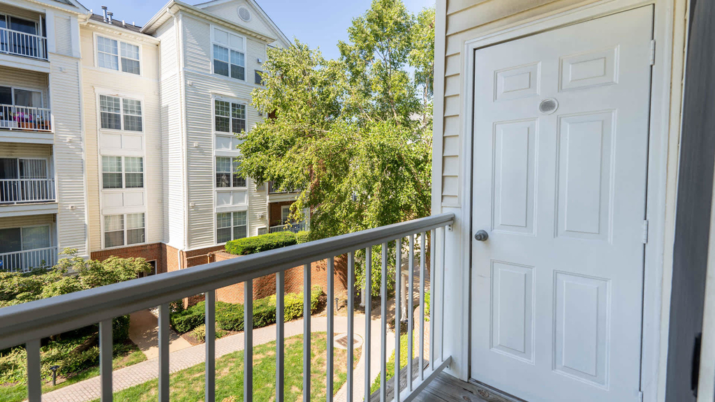 5000 Eisenhower Avenue - Photo 15