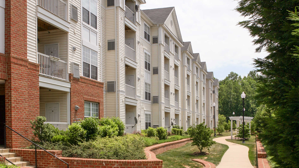 5000 Eisenhower Avenue - Photo 1
