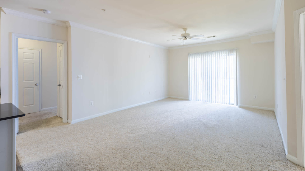 5000 Eisenhower Avenue - Photo 10