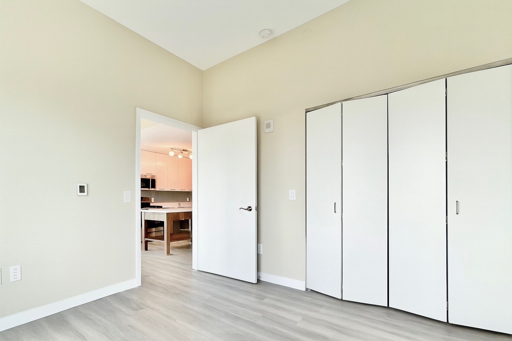 1524 Sheepshead Bay Road - Photo 5