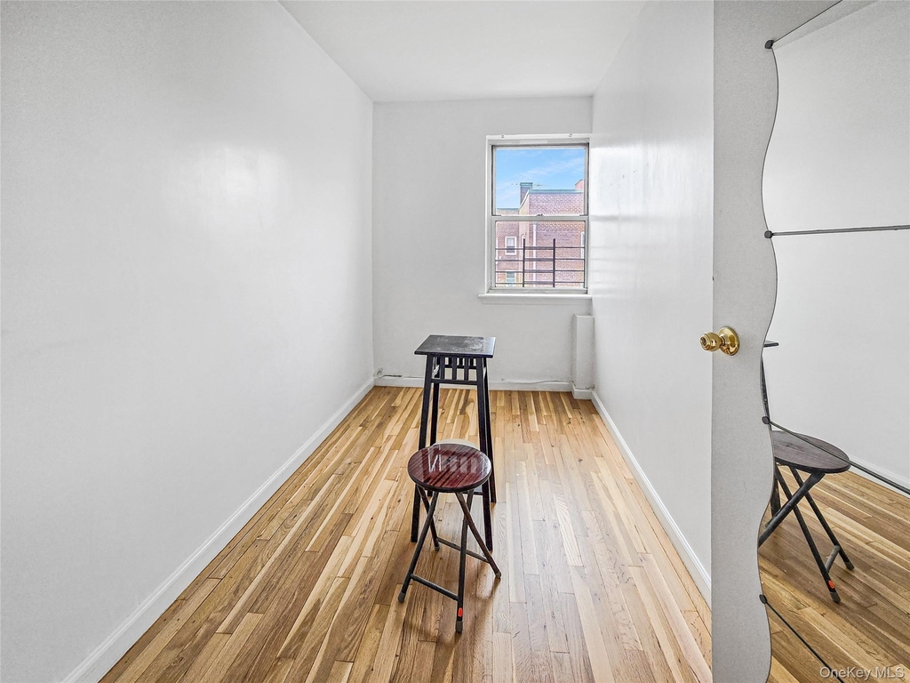 138-33 Jewel Ave - Photo 4