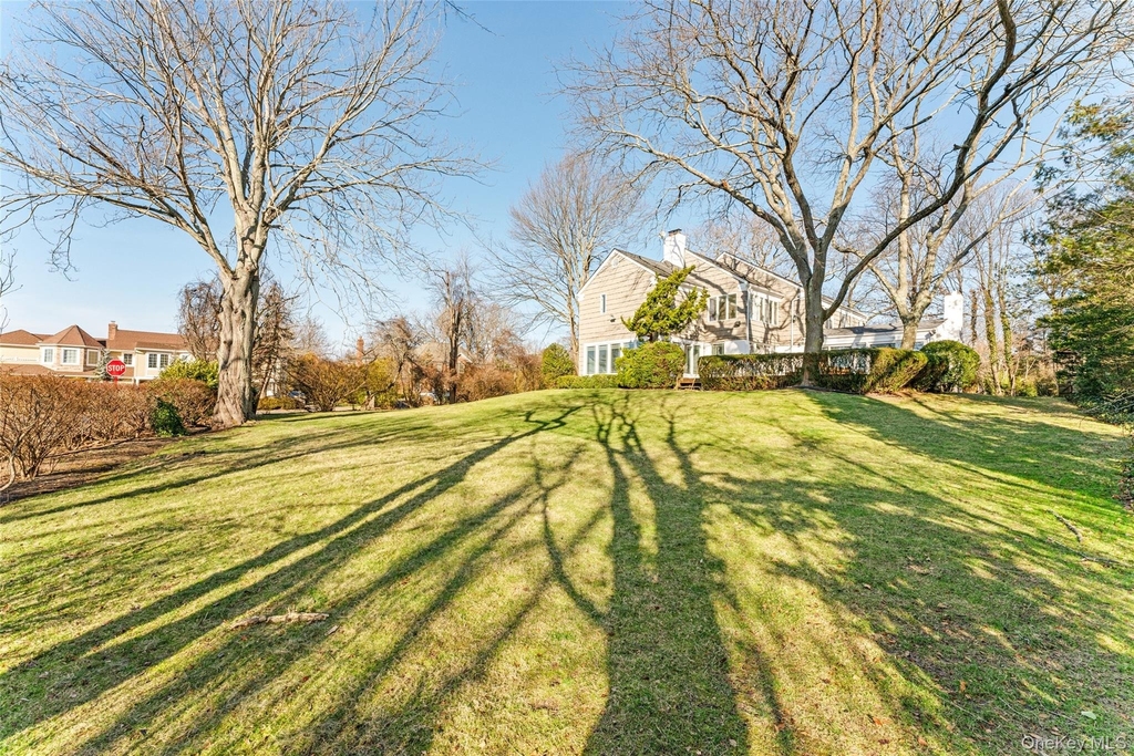 803 Barberry Lane - Photo 5