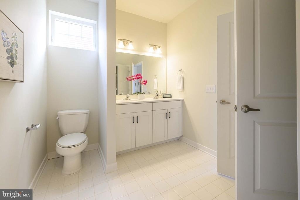 502 Horsey Boulevard - Photo 5
