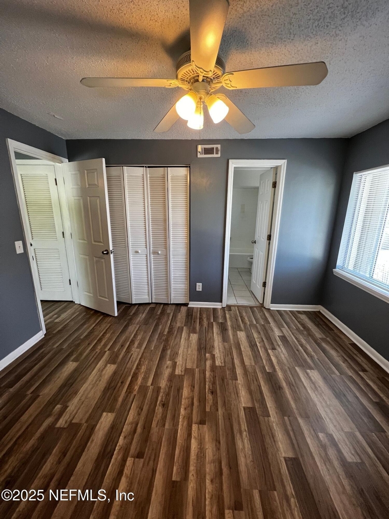402 Lower 8th Avenue - Photo 9