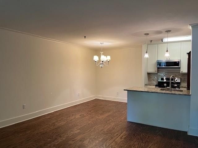 300 Johnson Ferry Road - Photo 2