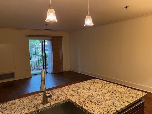 300 Johnson Ferry Road - Photo 5