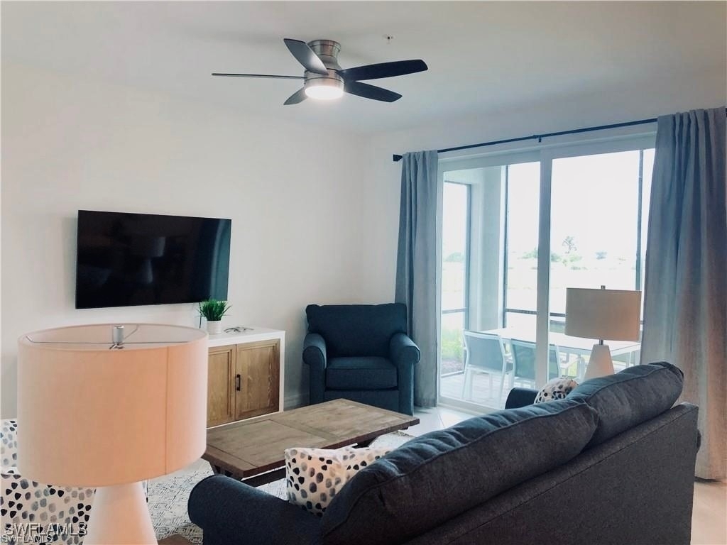 43060 Greenway Boulevard - Photo 1