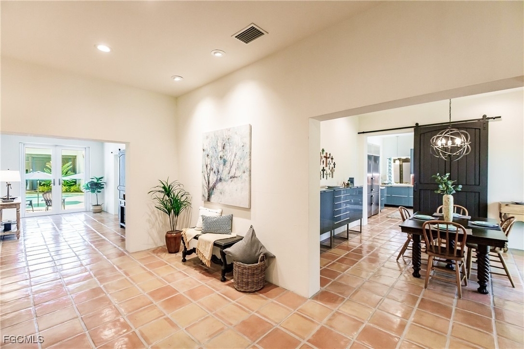 1291 Caloosa Drive - Photo 4