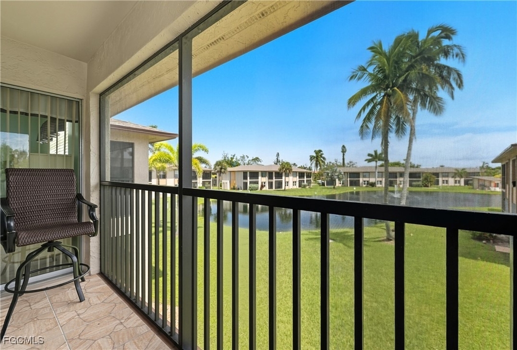 16881 Davis Road - Photo 20