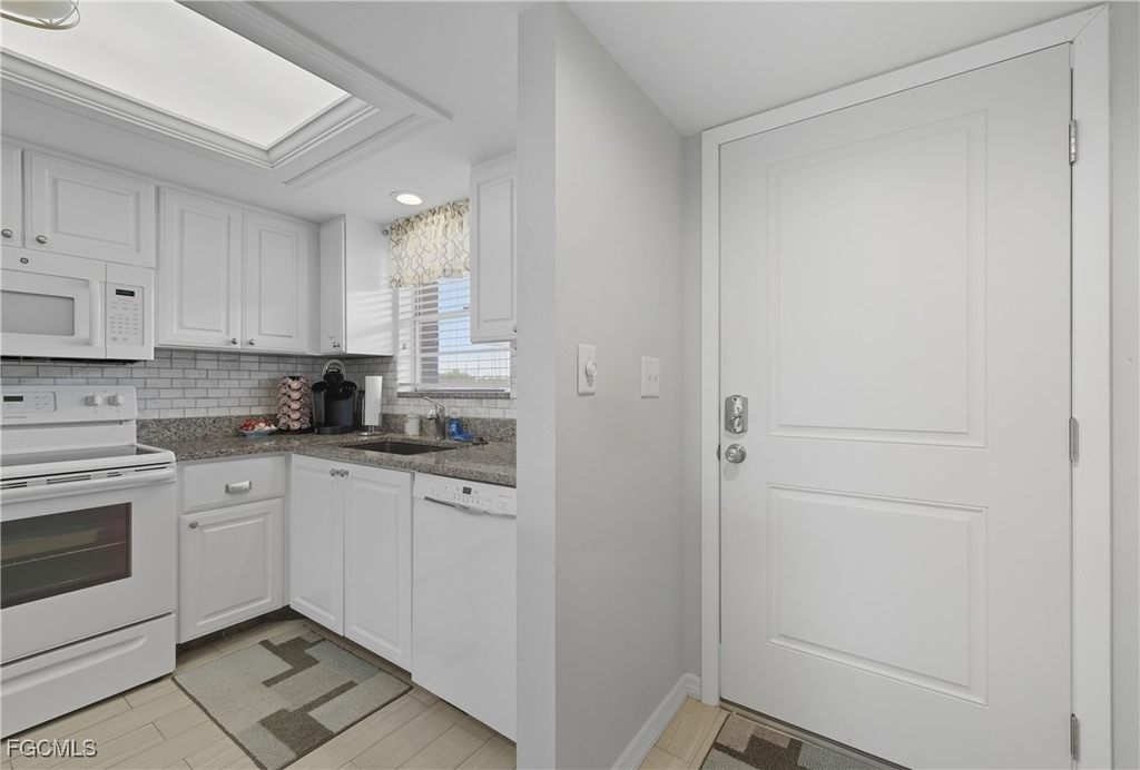 16881 Davis Road - Photo 1