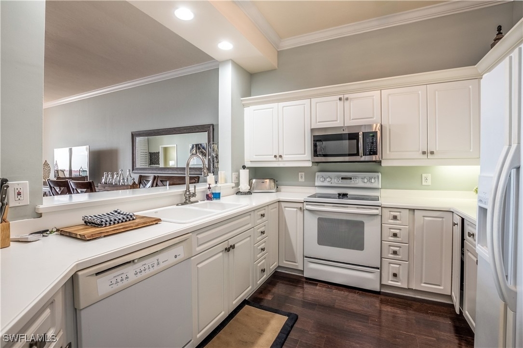 450 Bayfront Place - Photo 4