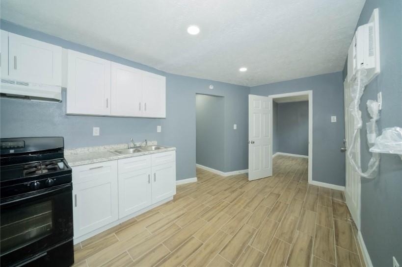 1426 Telephone Road - Photo 0