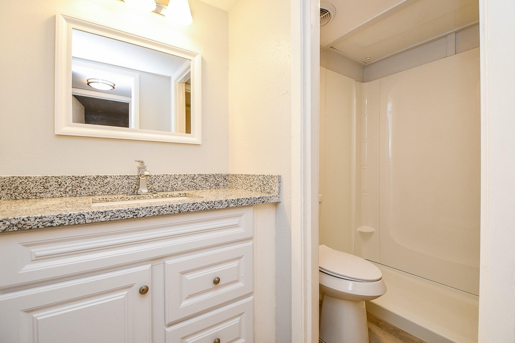 2822 Briarhurst Drive - Photo 9