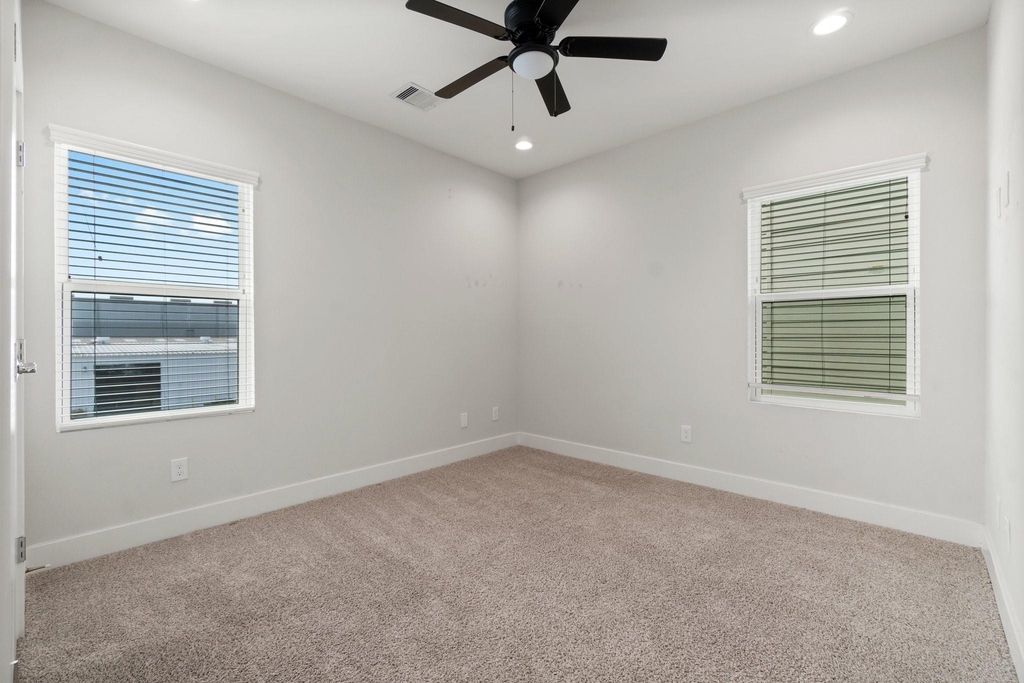 3362 Pinemont Drive - Photo 26
