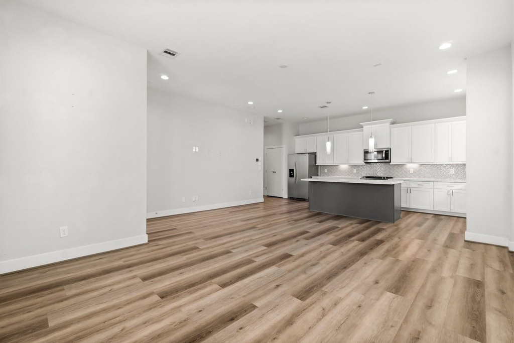 3362 Pinemont Drive - Photo 10